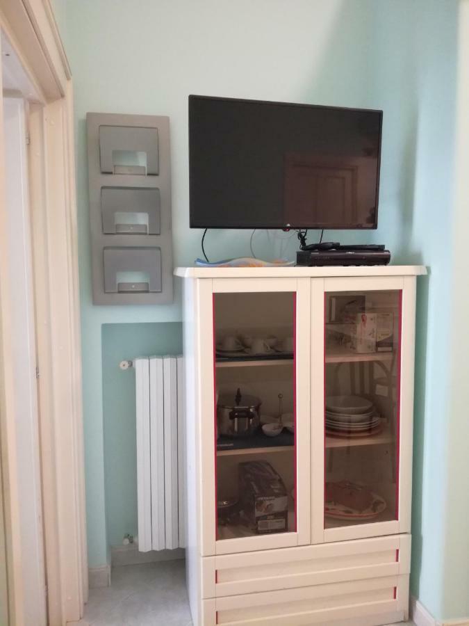 Ferienwohnung Cairoli 79 Bari Exterior foto